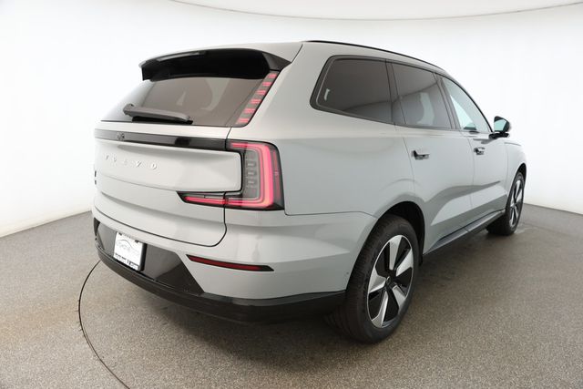 2025 Volvo EX90 Twin Motor Plus 7-Seater with Ventilated Nordico Seats - 22923896 - 3
