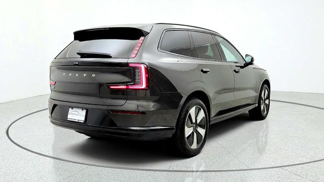 2025 Volvo EX90 Twin Motor Plus 7-Seater w/ Ventilated Nordico Seats - 23085318 - 4