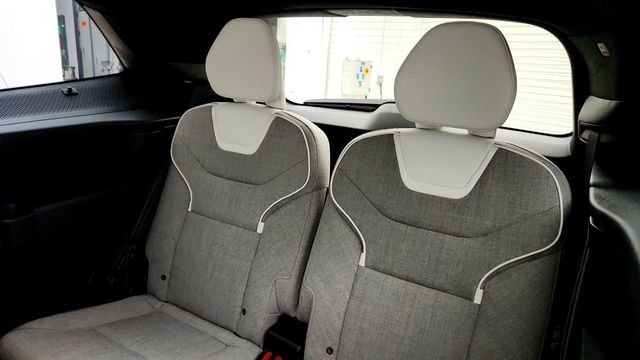 2025 Volvo EX90 Twin Motor Ultra 6-Seater - 23065125 - 17