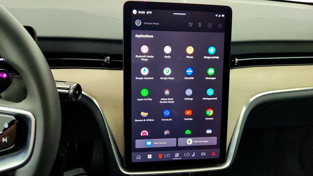 2025 Volvo EX90 Twin Motor Ultra 6-Seater w/ Bowers & Wilkins Premium Sound - 23010758 - 18