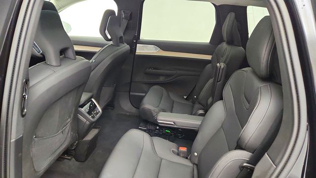 2025 Volvo EX90 Twin Motor Ultra 6-Seater w/ Bowers & Wilkins Premium Sound - 23010758 - 22