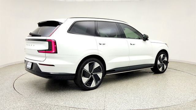 2025 Volvo EX90 Twin Motor Ultra 6-Seater w/ B&W Premium Sound & Running Boards - 23025817 - 4