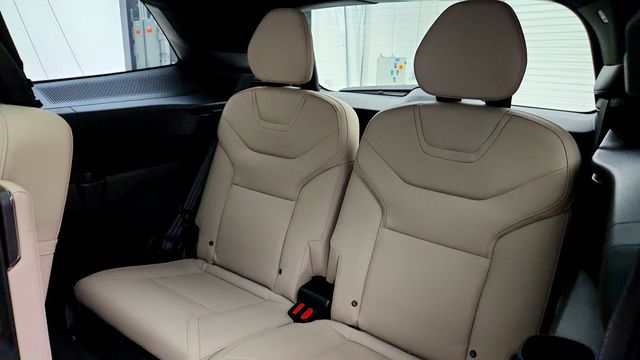 2025 Volvo EX90 Twin Motor Ultra 6-Seater w/ Ventilated Nordico Seats - 23033381 - 21