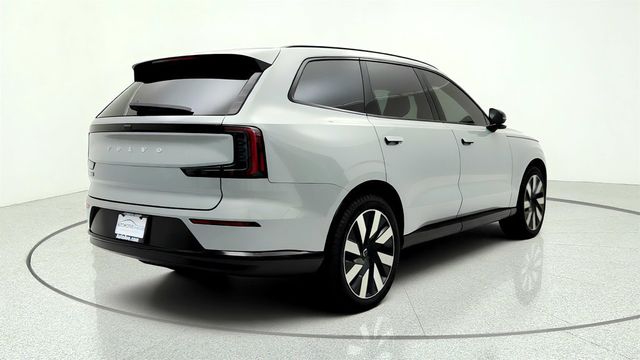 2025 Volvo EX90 Twin Motor Ultra 6-Seater w/ Ventilated Nordico Seats - 23033381 - 4
