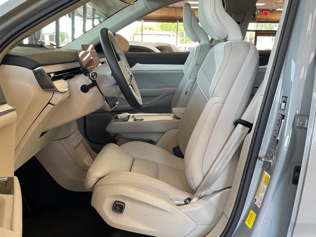 2025 Volvo EX90 Twin Motor Ultra 7-Seater - 23033695 - 10