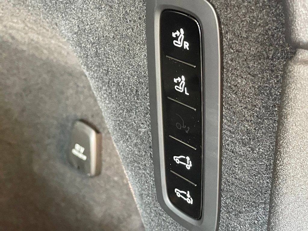 2025 Volvo EX90 Twin Motor Ultra 7-Seater - 23033695 - 21