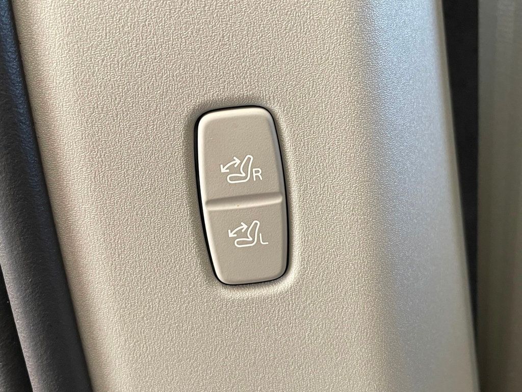 2025 Volvo EX90 Twin Motor Ultra 7-Seater - 23033695 - 25