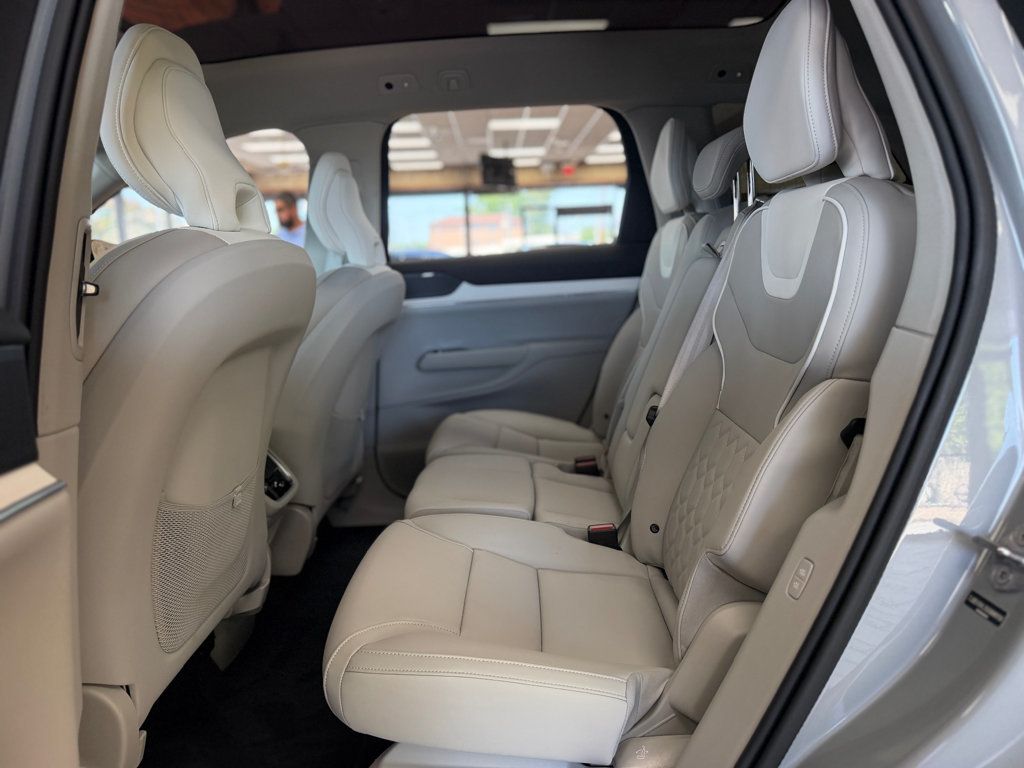 2025 Volvo EX90 Twin Motor Ultra 7-Seater - 23048523 - 19