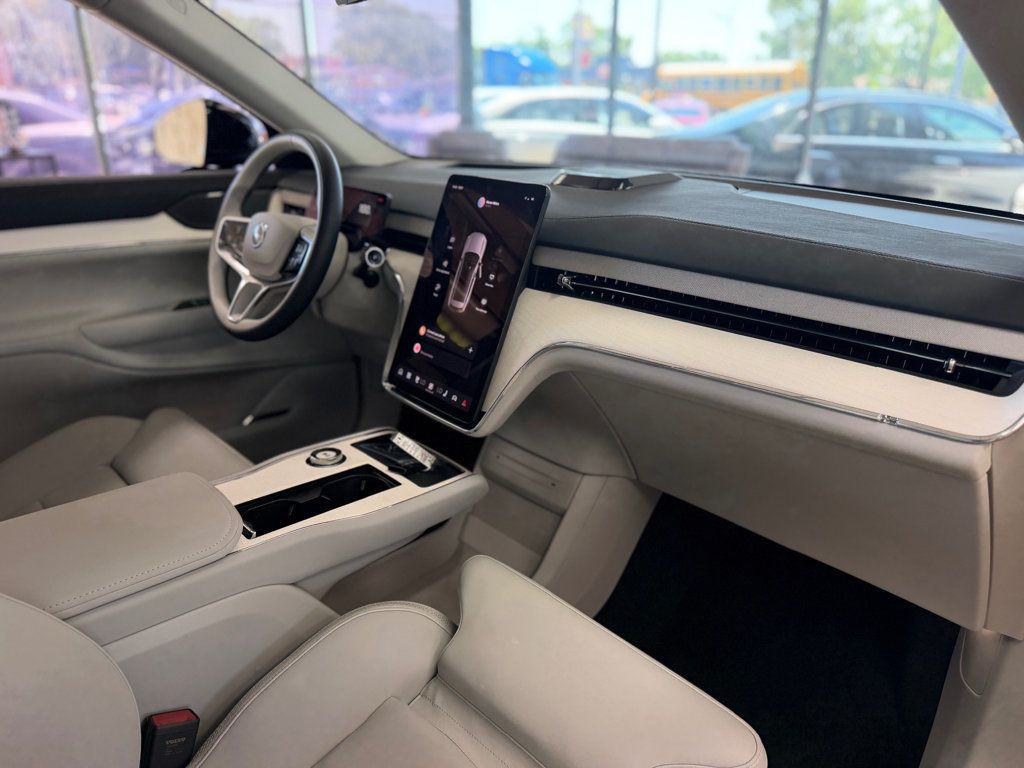 2025 Volvo EX90 Twin Motor Ultra 7-Seater - 23048523 - 24