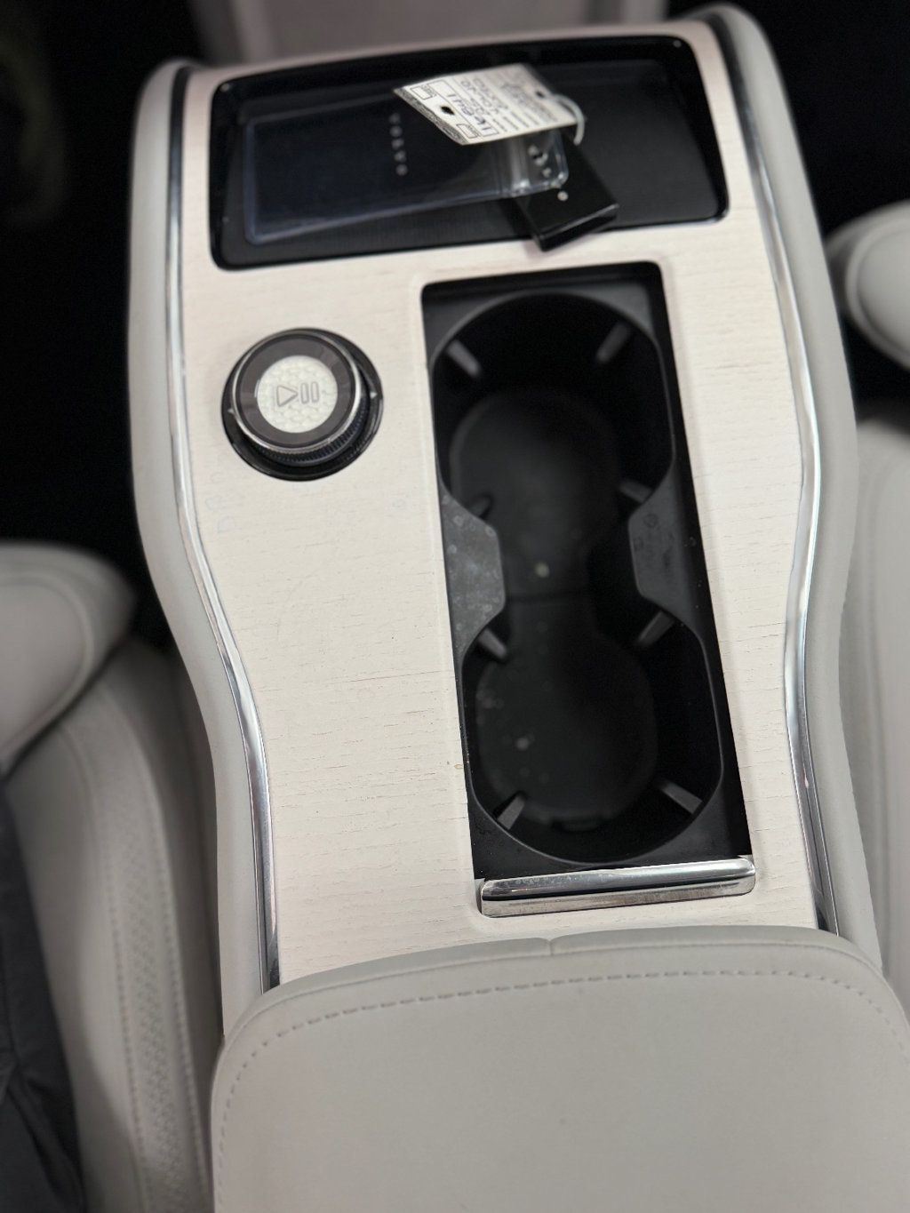 2025 Volvo EX90 Twin Motor Ultra 7-Seater - 23048523 - 33