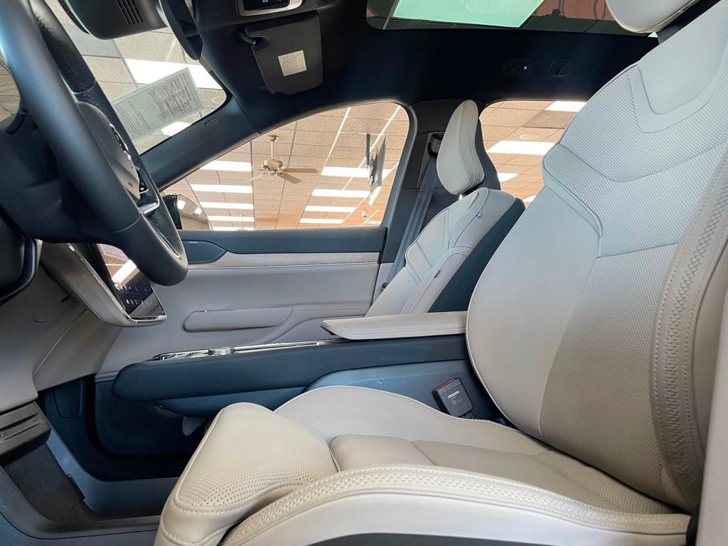 2025 Volvo EX90 Twin Motor Ultra 7-Seater - 23051264 - 11