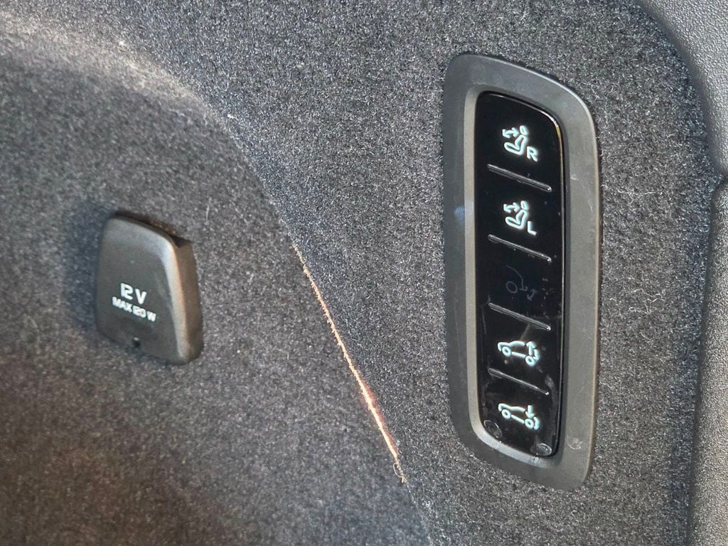 2025 Volvo EX90 Twin Motor Ultra 7-Seater - 23060176 - 25