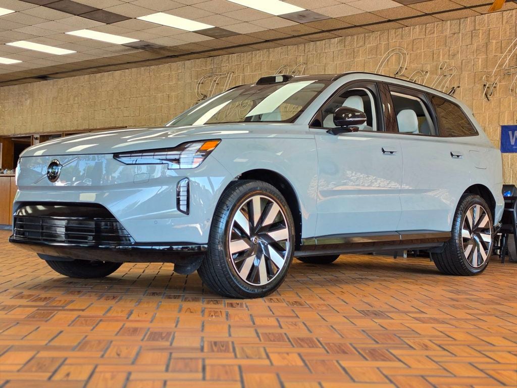 2025 Volvo EX90 Twin Motor Ultra 7-Seater - 23060176 - 3