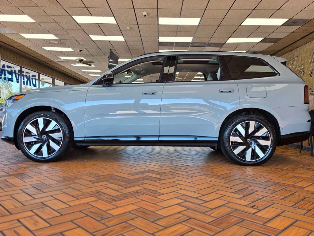 2025 Volvo EX90 Twin Motor Ultra 7-Seater - 23060176 - 4