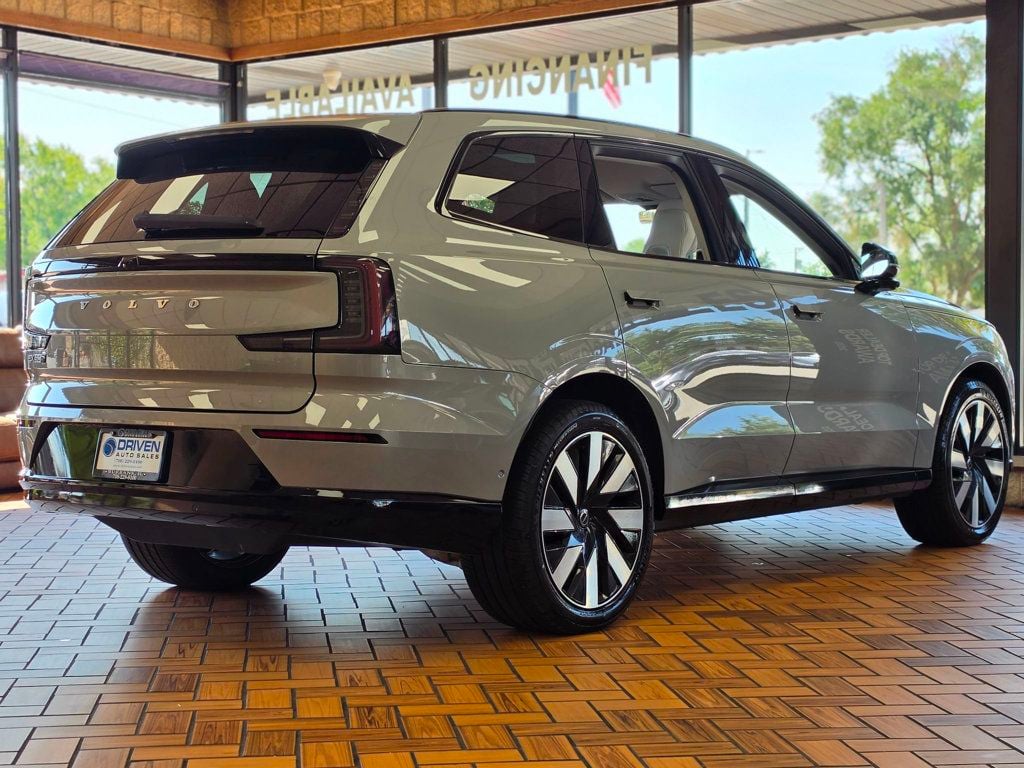 2025 Volvo EX90 Twin Motor Ultra 7-Seater - 23060176 - 8