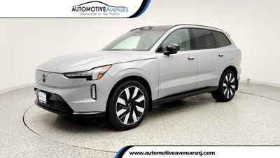 2025 Volvo EX90