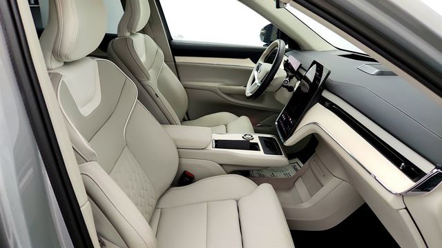 2025 Volvo EX90 Twin Motor Ultra 7-Seater - 23047911 - 19