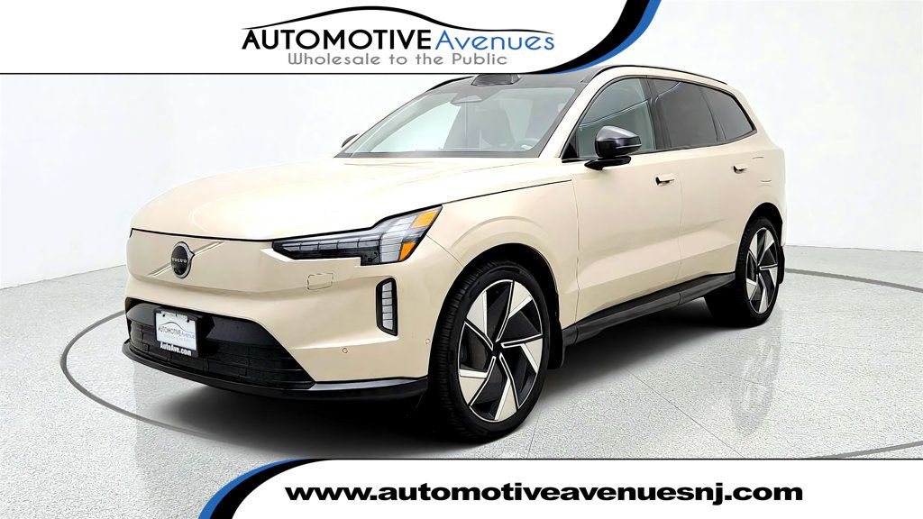2025 Volvo EX90 Twin Motor Ultra 7-Seater w/ 22'' Aero Wheels - 23079634 | Video 1