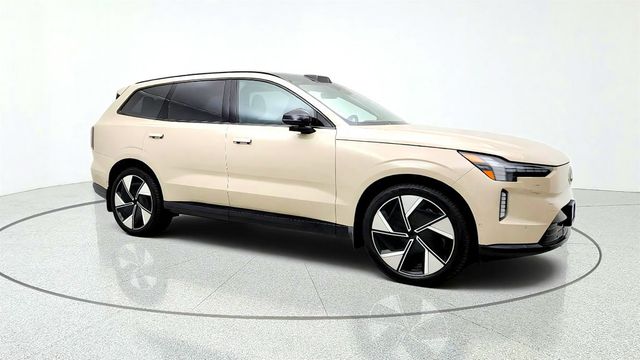2025 Volvo EX90 Twin Motor Ultra 7-Seater w/ 22'' Aero Wheels - 23079634 - 2