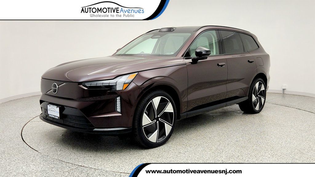 2025 Volvo EX90 Twin Motor Ultra 7-Seater w/ B&W Premium Sound & 22in Wheels - 23015743 | Video 1