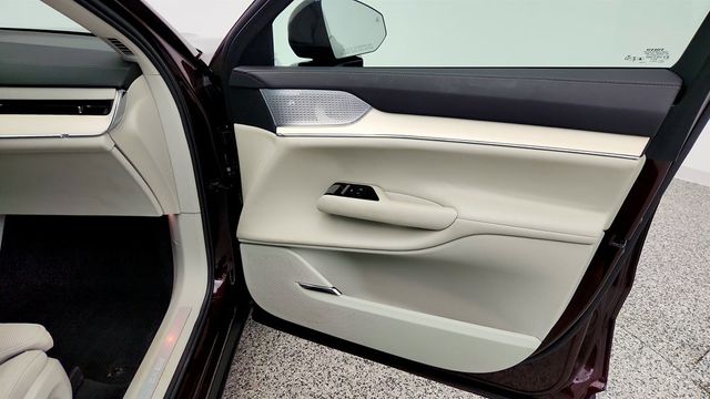 2025 Volvo EX90 Twin Motor Ultra 7-Seater w/ B&W Premium Sound & 22in Wheels - 23015743 - 26