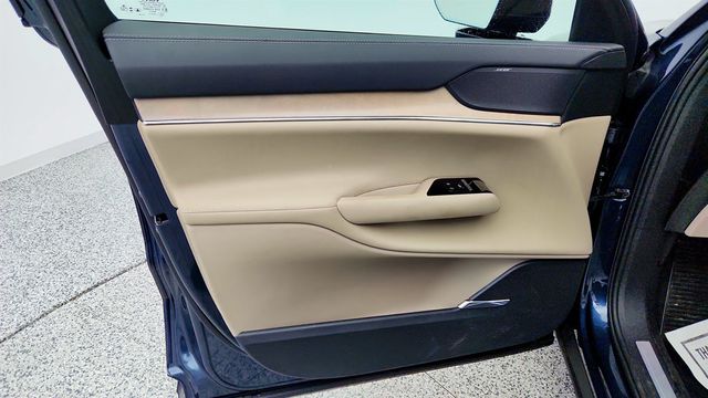 2025 Volvo EX90 Twin Motor Ultra 7-Seater w/ Tow Bar Hitch - 23015741 - 10