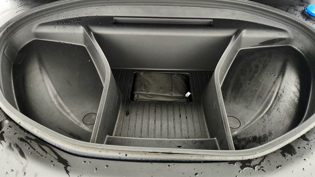 2025 Volvo EX90 Twin Motor Ultra 7-Seater w/ Tow Bar Hitch - 23015741 - 28