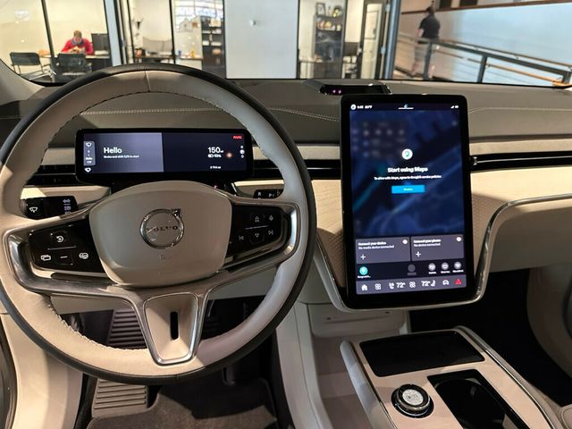2025 Volvo EX90 TwinMotor/Ultra/AirSuspension/Htd&CldSeatMassageSeats/360Camera - 23042742 - 17