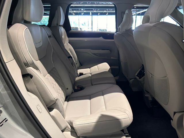 2025 Volvo EX90 TwinMotor/Ultra/AirSuspension/Htd&CldSeatMassageSeats/360Camera - 23042742 - 29
