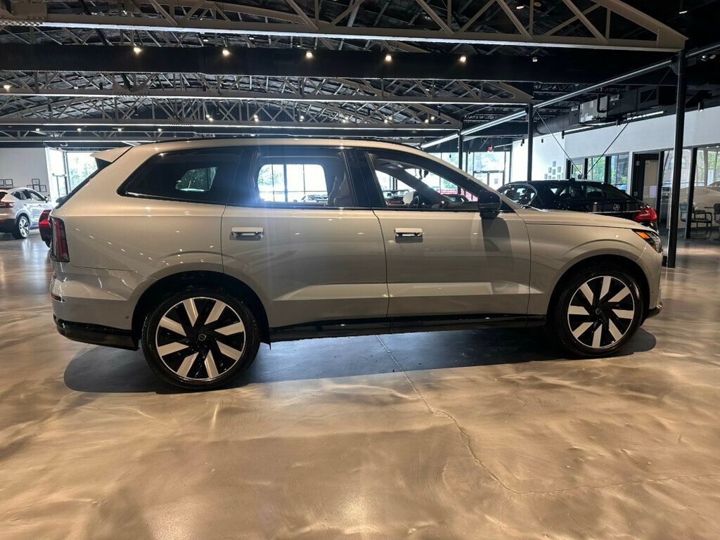2025 Volvo EX90 TwinMotor/Ultra/AirSuspension/Htd&CldSeatMassageSeats/360Camera - 23042742 - 5