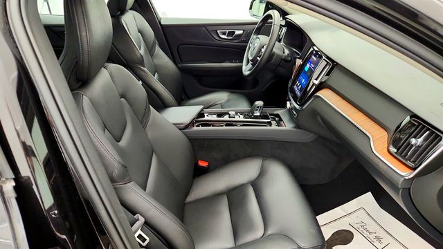 2025 Volvo S60 B5 AWD Plus - 23079156 - 19