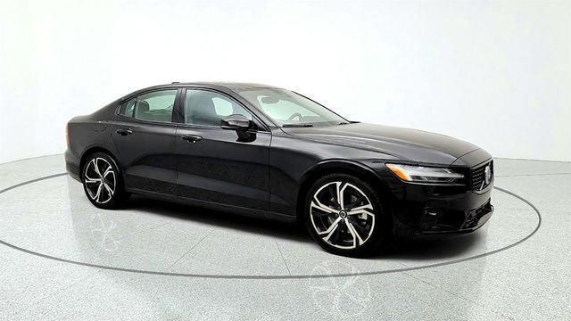 2025 Volvo S60 B5 AWD Plus - 23079156 - 2