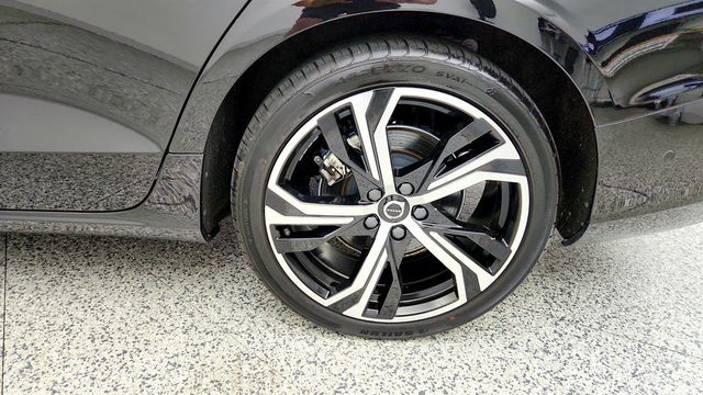 2025 Volvo S60 B5 AWD Plus - 23079156 - 8