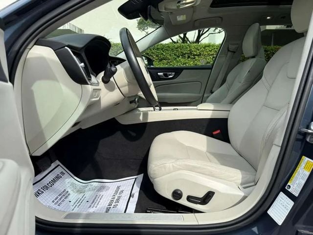 2025 Volvo V60 Cross Country B5 AWD Plus - 22958581 - 25