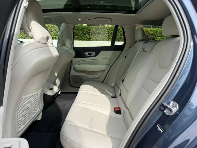 2025 Volvo V60 Cross Country B5 AWD Plus - 22958581 - 32