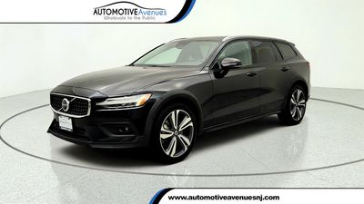 2025 Volvo V60 Cross Country - YV4L12WK6S2149094