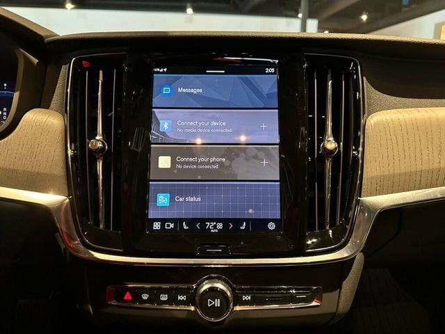 2025 Volvo V90 Cross Country B6/AWD/Plus/AdapCruise/PanoRoof/360Cam/HtdSeats/LaneKeepAssist - 23036910 - 18
