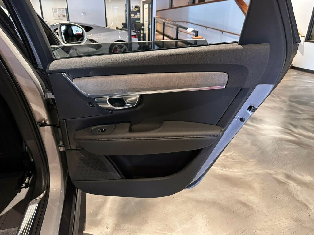 2025 Volvo V90 Cross Country B6/AWD/Plus/AdapCruise/PanoRoof/360Cam/HtdSeats/LaneKeepAssist - 23036910 - 26