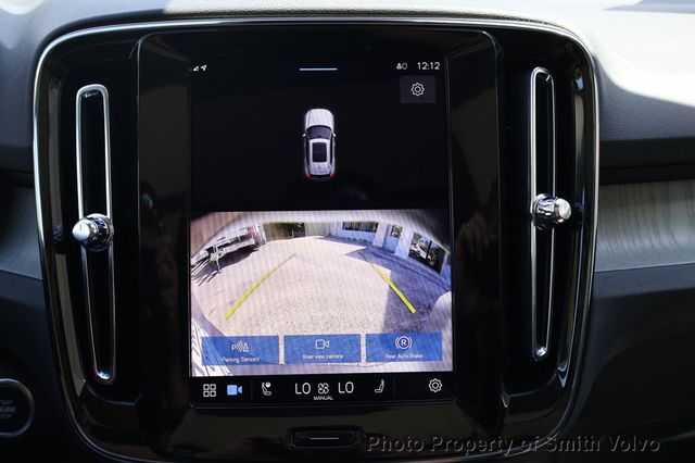 2025 Volvo XC40 B5 AWD Core Bright Theme - 23008376 - 20