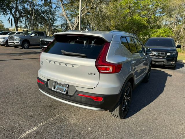 2025 Volvo XC40 B5 AWD Core Bright Theme - 22999494 - 11