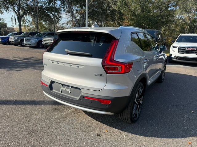 2025 Volvo XC40 B5 AWD Plus Bright Theme - 22954438 - 11