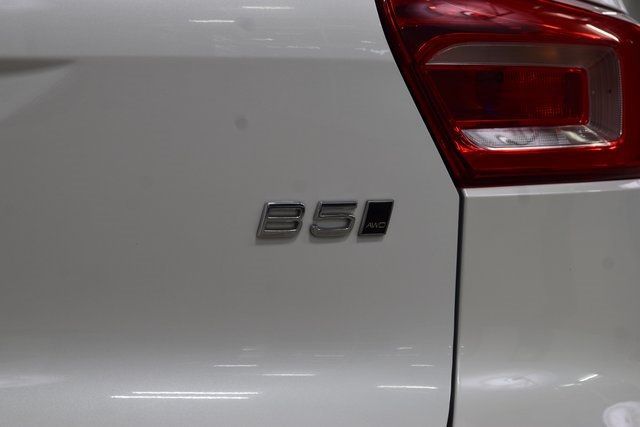 2025 Volvo XC40 B5 AWD Plus Dark Theme - 22953540 - 20