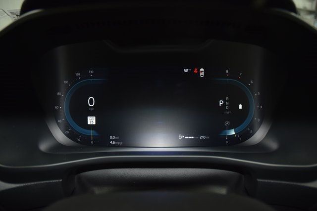 2025 Volvo XC40 B5 AWD Plus Dark Theme - 22953540 - 49