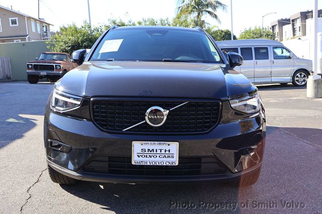 2025 Volvo XC40 B5 AWD Plus Dark Theme - 22959829 - 7