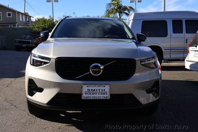 2025 Volvo XC40 B5 AWD Plus Dark Theme - 22961952 - 7