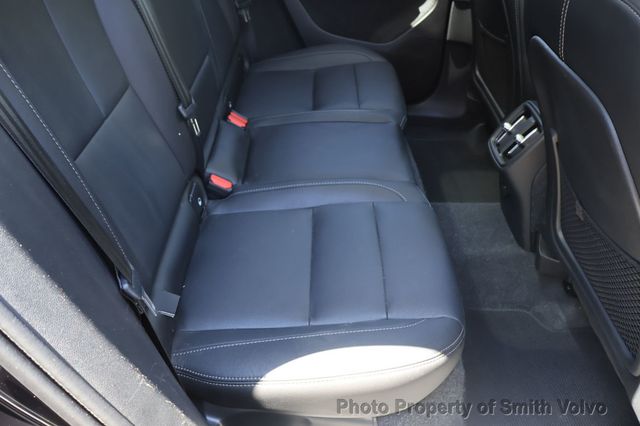 2025 Volvo XC40 B5 AWD Plus Dark Theme - 23070992 - 19