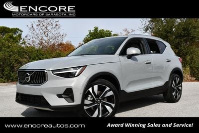 2025 Volvo XC40 - YV4L12UF3S2559826