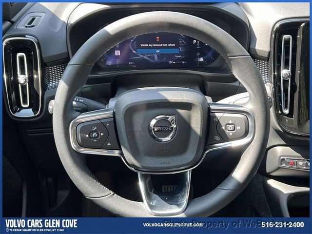 2025 Volvo XC40 B5 AWD Ultra Dark Theme - 23012438 - 12