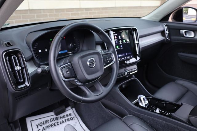 2025 Volvo XC40 Plus Dark Theme - 23032473 - 12