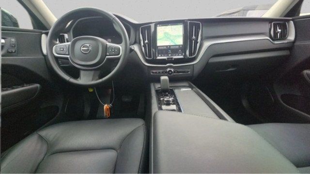 2025 Volvo XC60 B5 AWD Core - 23099775 - 7